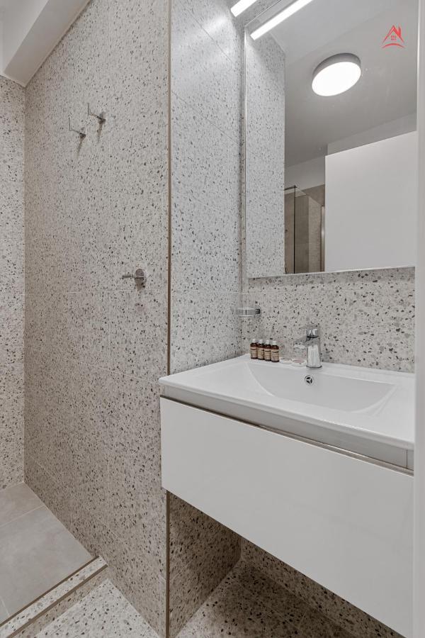 Apartament Opera Residence - Cismigiu, Eroilor, Free Private Parking Βουκουρέστι Εξωτερικό φωτογραφία