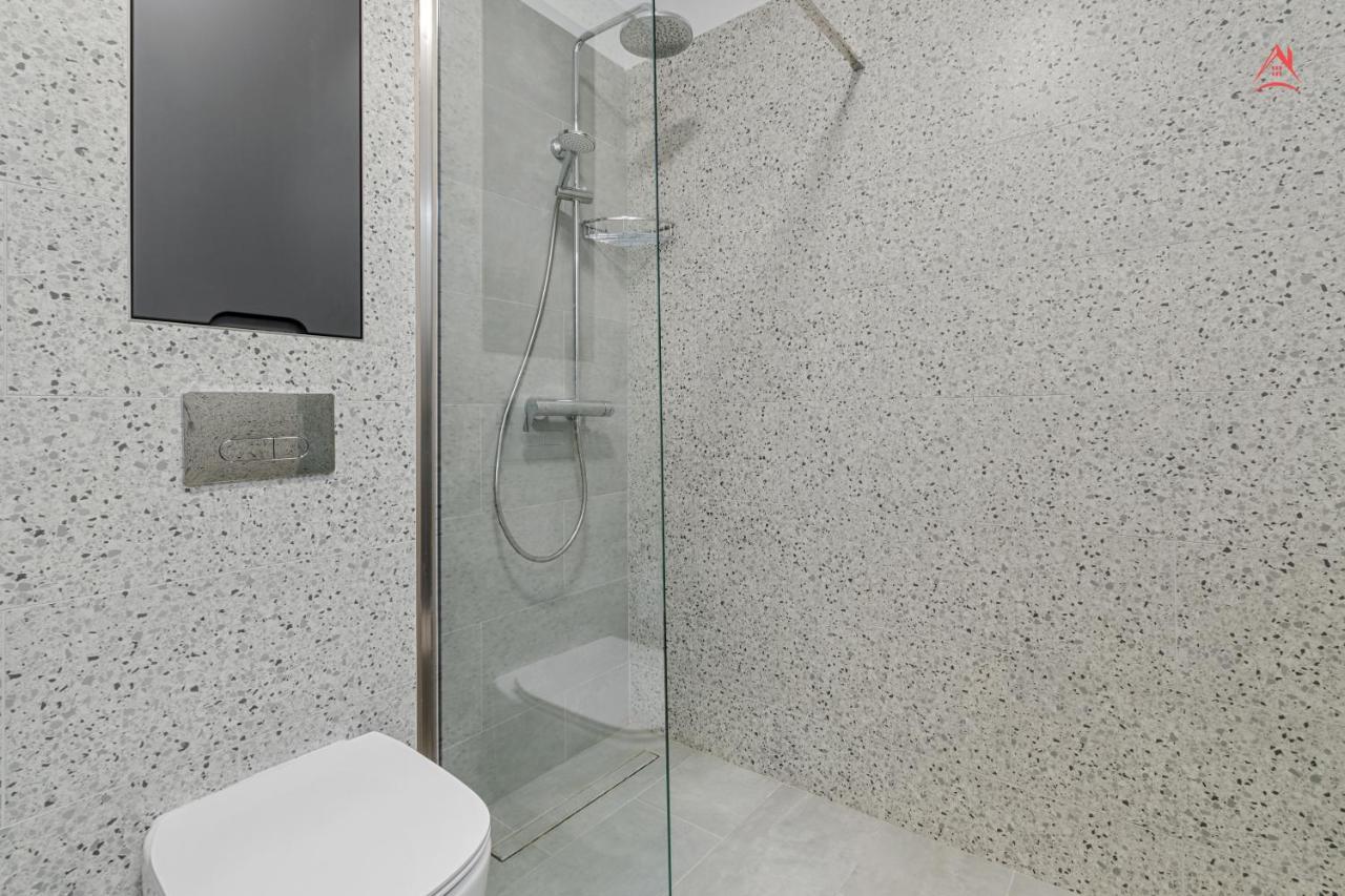 Apartament Opera Residence - Cismigiu, Eroilor, Free Private Parking Βουκουρέστι Εξωτερικό φωτογραφία